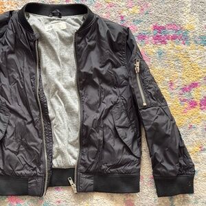 Boys Black Bomber Zipper Size 5/6 years